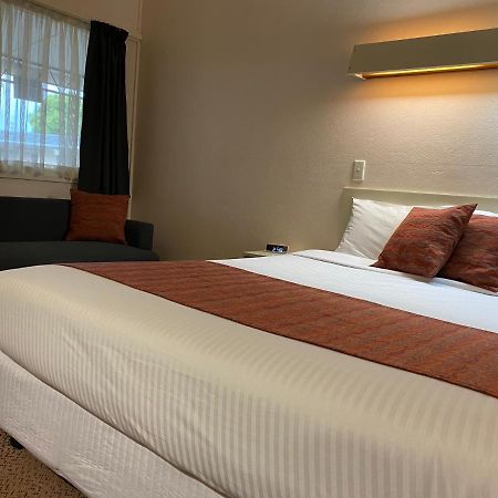 Ben Hall Motor Inn Forbes Eksteriør billede